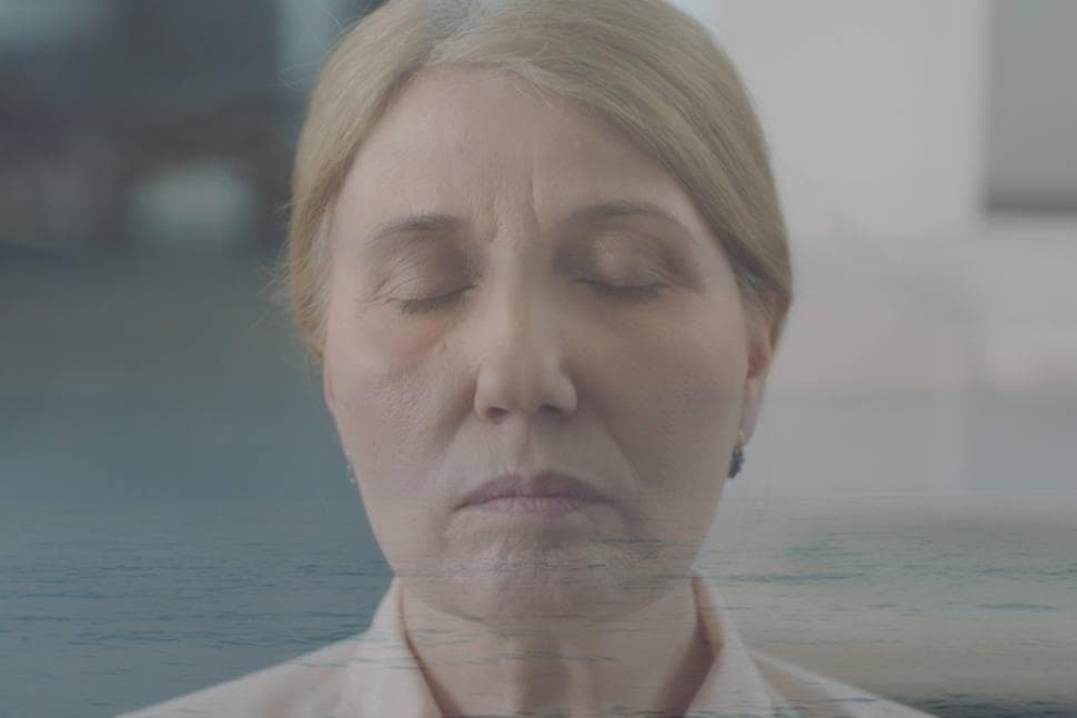 "Vera andrron detin" me regji të Kaltrina Krasniqit e vazhdon premierën në Holandë
