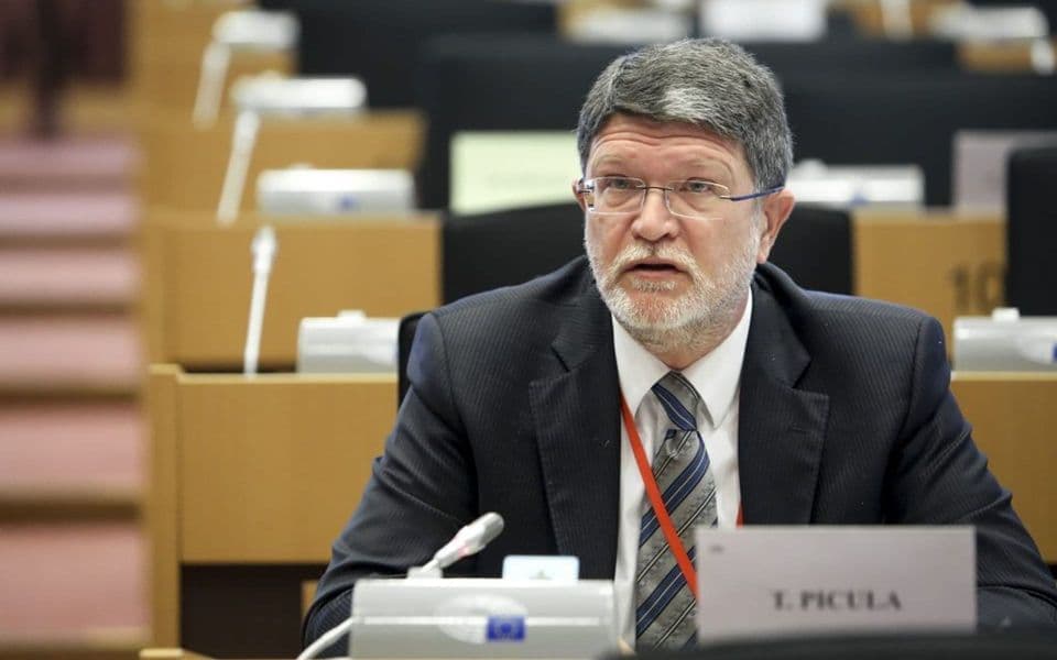Picula: Nëse Vuçiq vazhdon kështu, s'përjashtohet ndërprerja e negociatave me BE-në