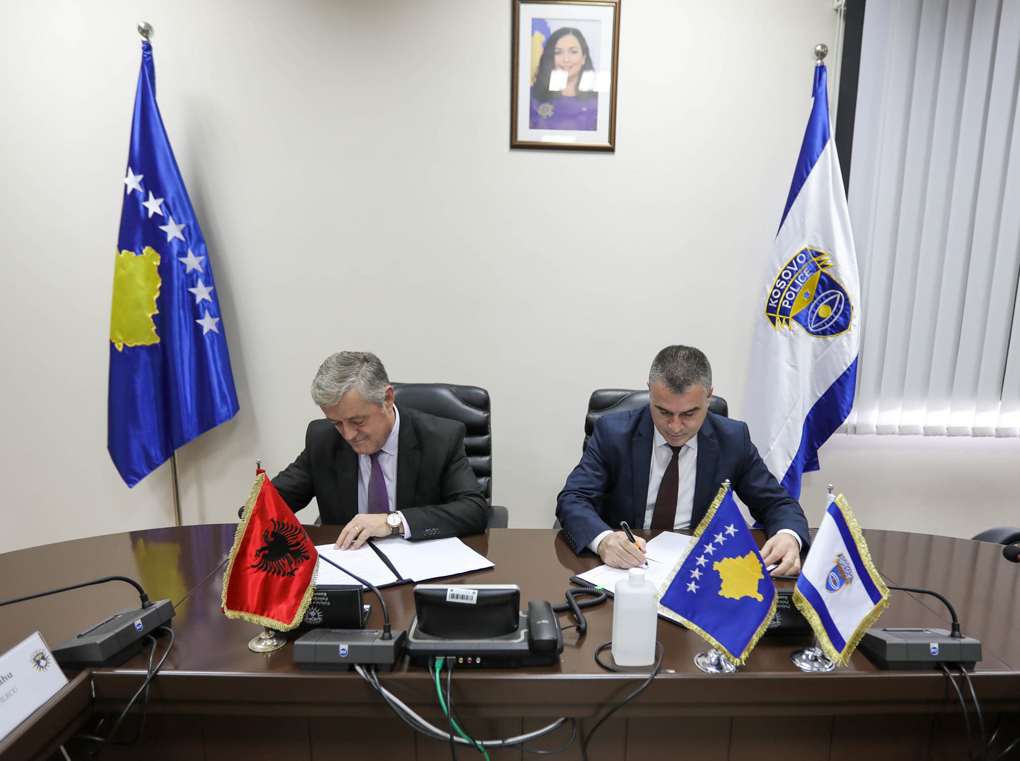 Policia e Kosovës nënshkruan memorandum bashkëpunimi me atë të Shqipërisë
