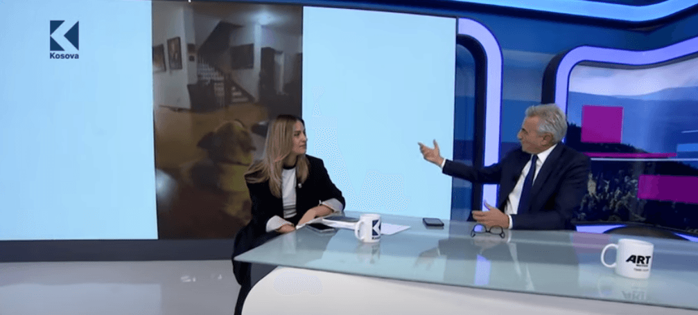 Arusha, qeni i verbër dhe besnik i avokatit Koci (VIDEO)