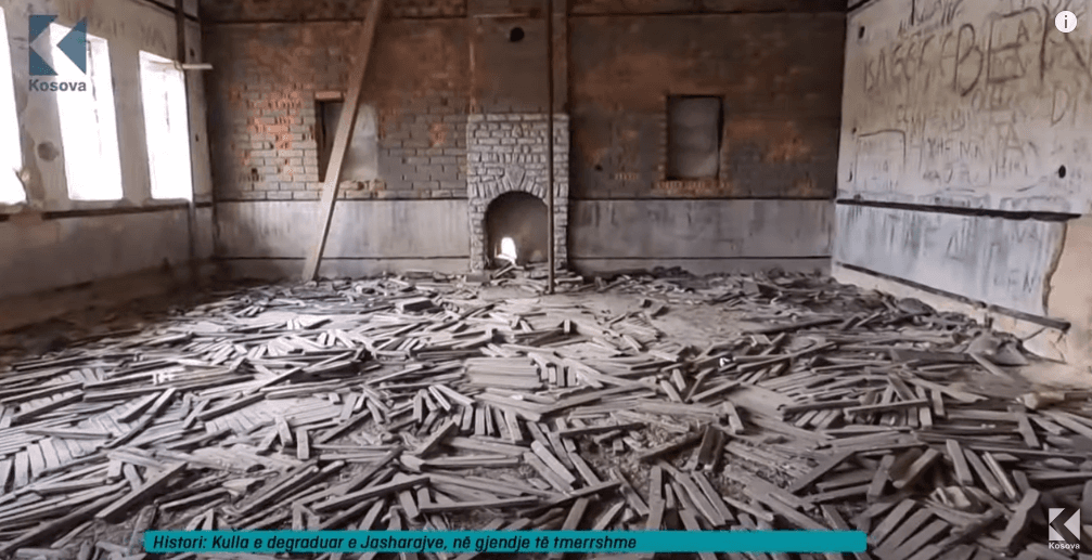 Kulla e degraduar e Jasharajve, në gjendje të tmerrshme (VIDEO)
