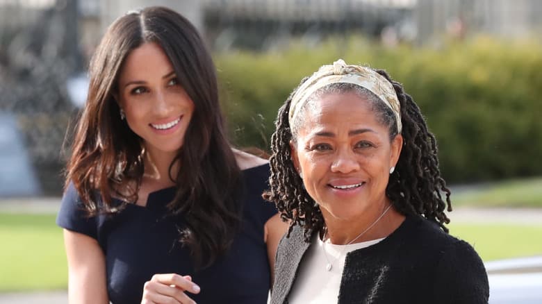 Meghan Markle pranon telefonatë "surprizë" nga e ëma