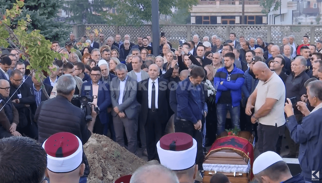Varroset Ymer Muhaxheri, themelues i LDK-së në Pejë (VIDEO)