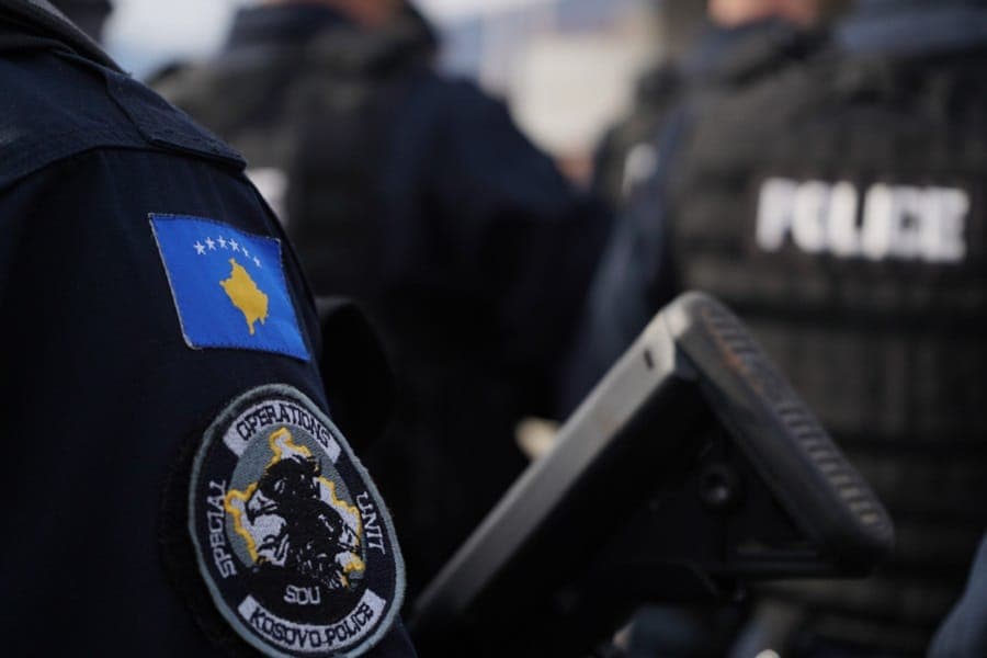 Gjakovë: Arrestohet një person, dyshohet se dhunoi motrën e tij