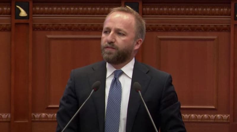 Tahiri në Kuvendin e Shqipërisë: E ardhmja jonë është e bashkuar