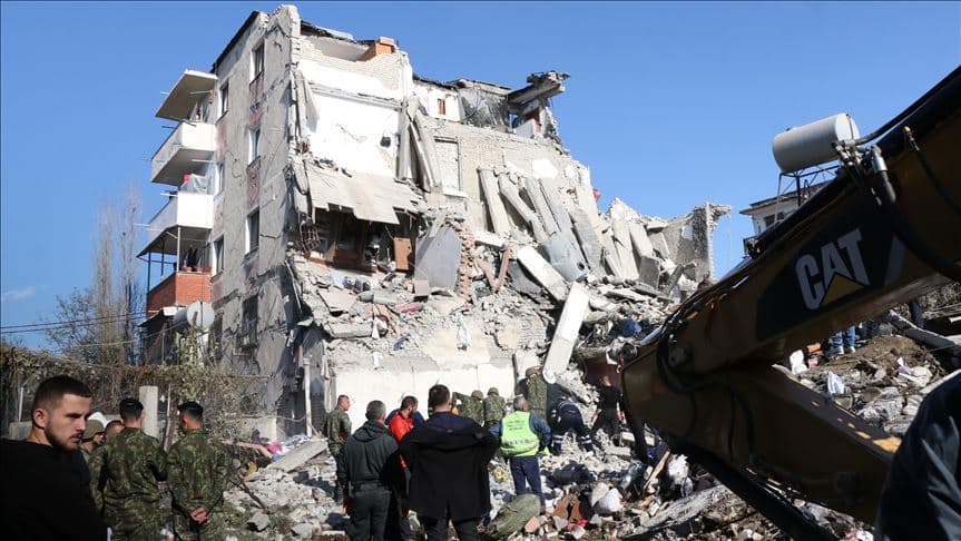 Tri vjet nga tërmeti në Shqipëri ku humbën jetën 51 persona
