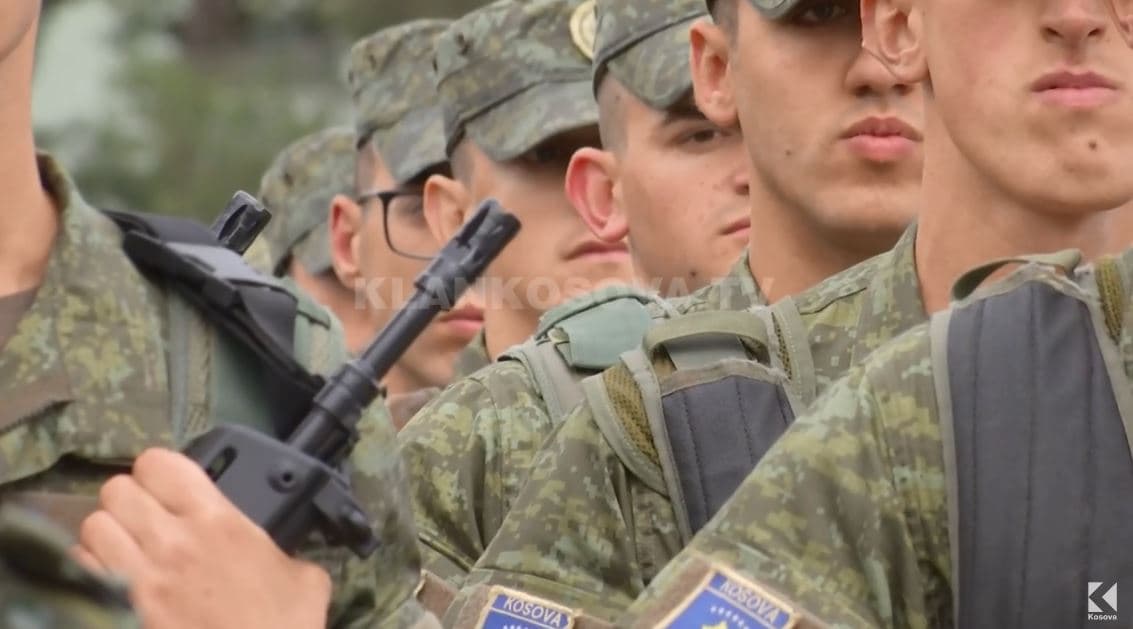 Për një vit 140 policë e 70 ushtarë braktisën vendet e punës (VIDEO)