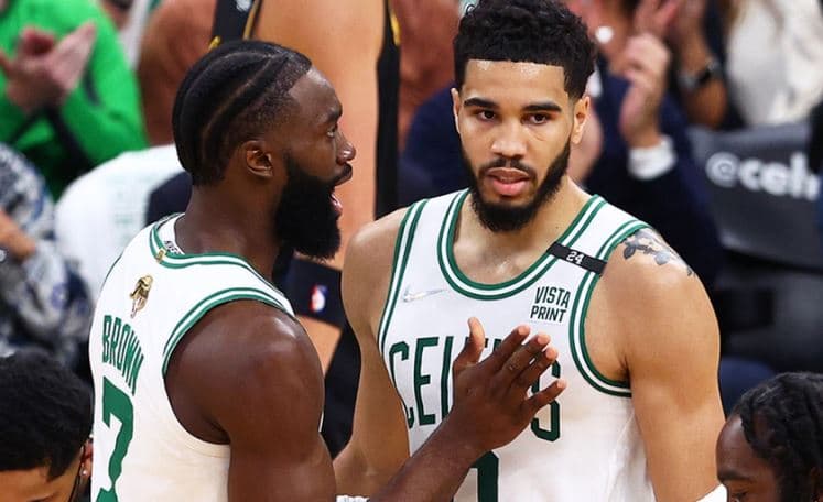 Brown & Tatum të papërmbajtur ndaj Clippersave (VIDEO)