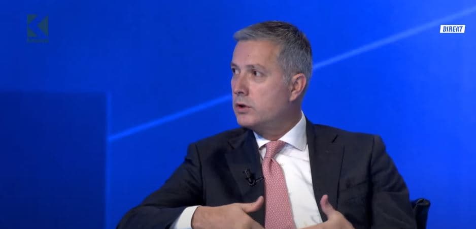 Çollaku: Ka ndërhyrje të paparë politike në punën e Gjykatës Speciale (VIDEO)