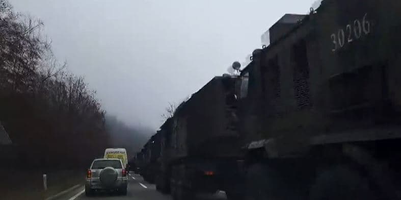 Mediat serbe: Ushtria është vendosur pranë Jarinjës