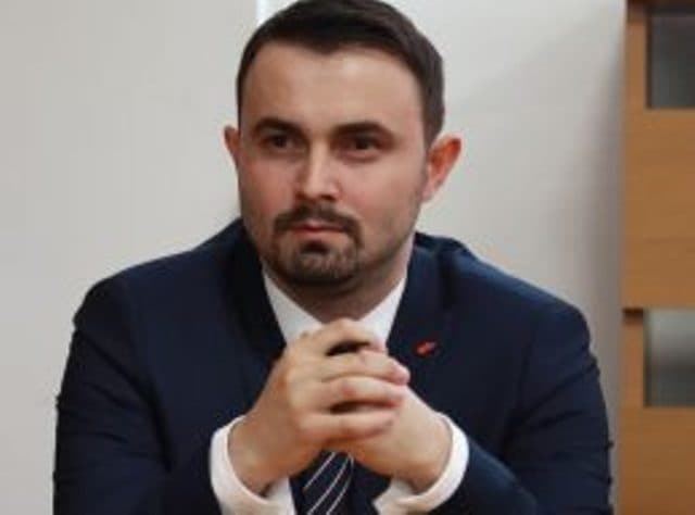 ChatGPT, përfshirja e inteligjencës artificiale në botën e (dez)informimit dhe sfidat në Kosovë