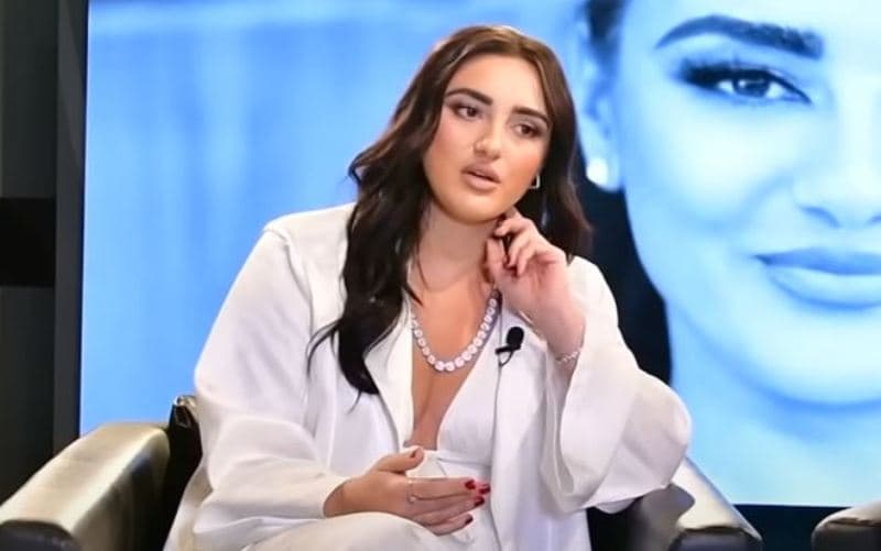 Njomza ka një mesazh për gratë që ballafaqohen me depresion pas lindjes (VIDEO)
