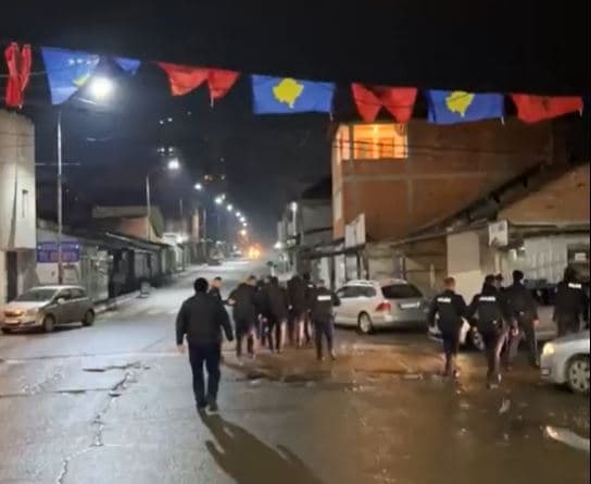 Policia nis hetimet rreth raportimeve për rrëmbime dhe rrahje të serbëve nga grupet kriminale në veri