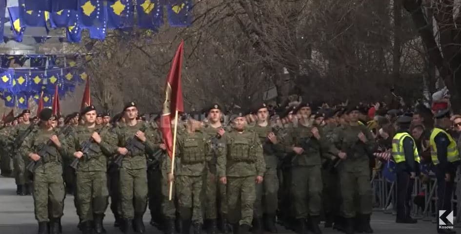 Katër vjet nga formimi i ushtrisë (VIDEO)