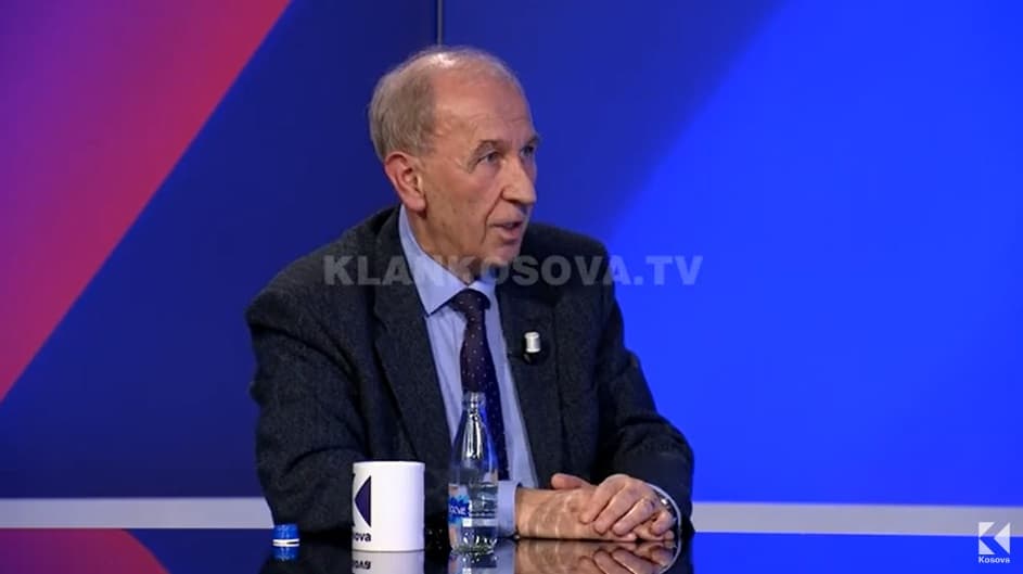 Këshilla e akademikut: Mos u frikësoni nga Asociacioni (VIDEO)