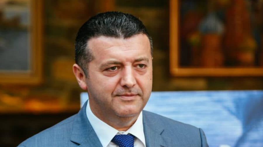 Një agjendë nga ferri për Kosovën