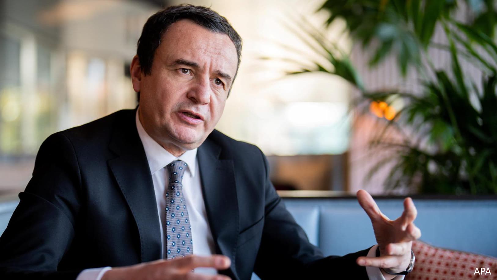 Kurti: E dënoj ashpër sulmin ndaj dy qytetarëve të Kosovës në Shtërpcë