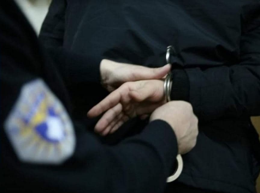 Arrestohen dy të dyshuar për plagosjen e një 23-vjeçari në Mamushë