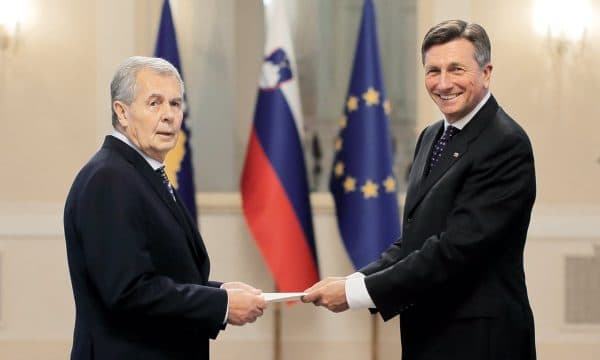 Gjykata Kushtetuese: Ish-ambasadorit Kastrati, gjykatat ia mohuan “qasjen në drejtësi”