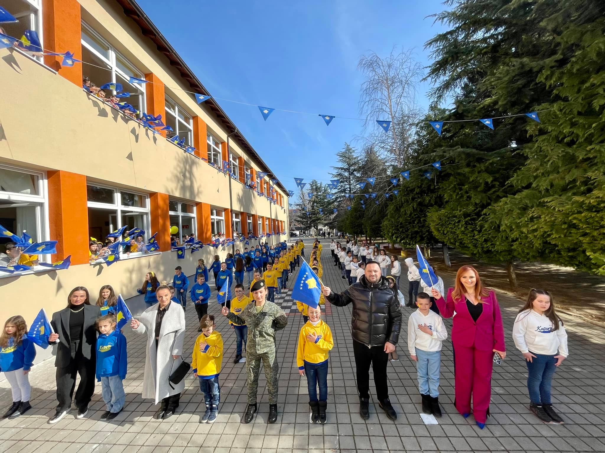 Kuka: Dita e Pavarësisë po afron, 15 Vjet Shtet - një foshnjë e lindur që po rritet e forcohet çdo ditë