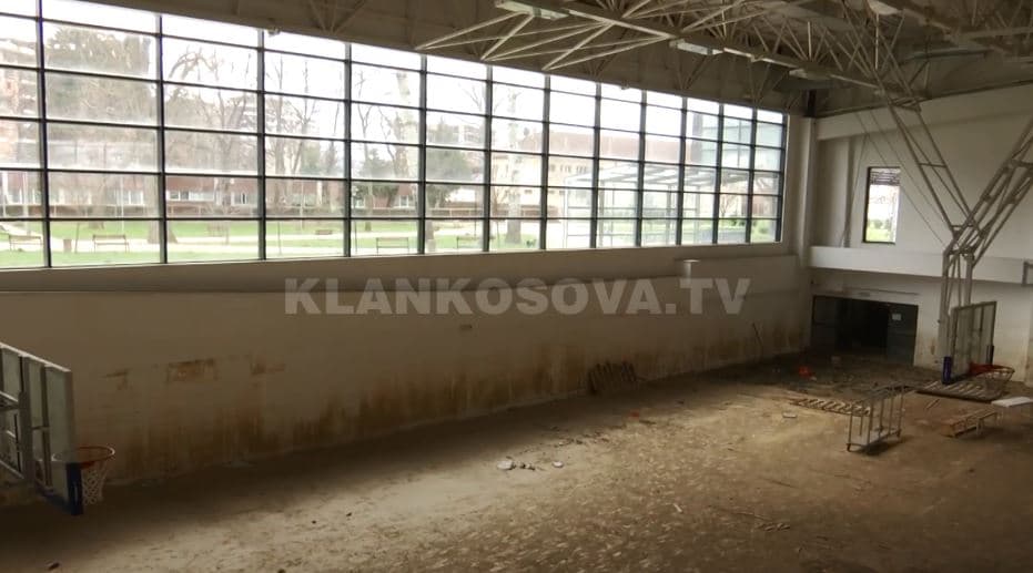 Omnisport shkret, pa sallë e pishinë (VIDEO)