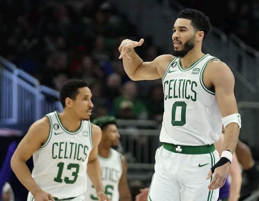 Boston Celtics e poshtëron ekipin e Milwauke Bucks në shtëpi (VIDEO)