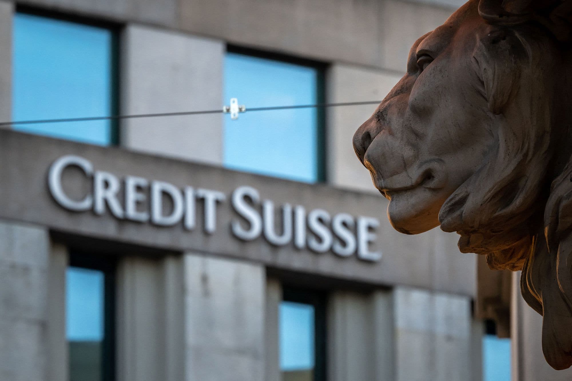 Fati i Credit Suisse mund të vendoset brenda 36 orësh