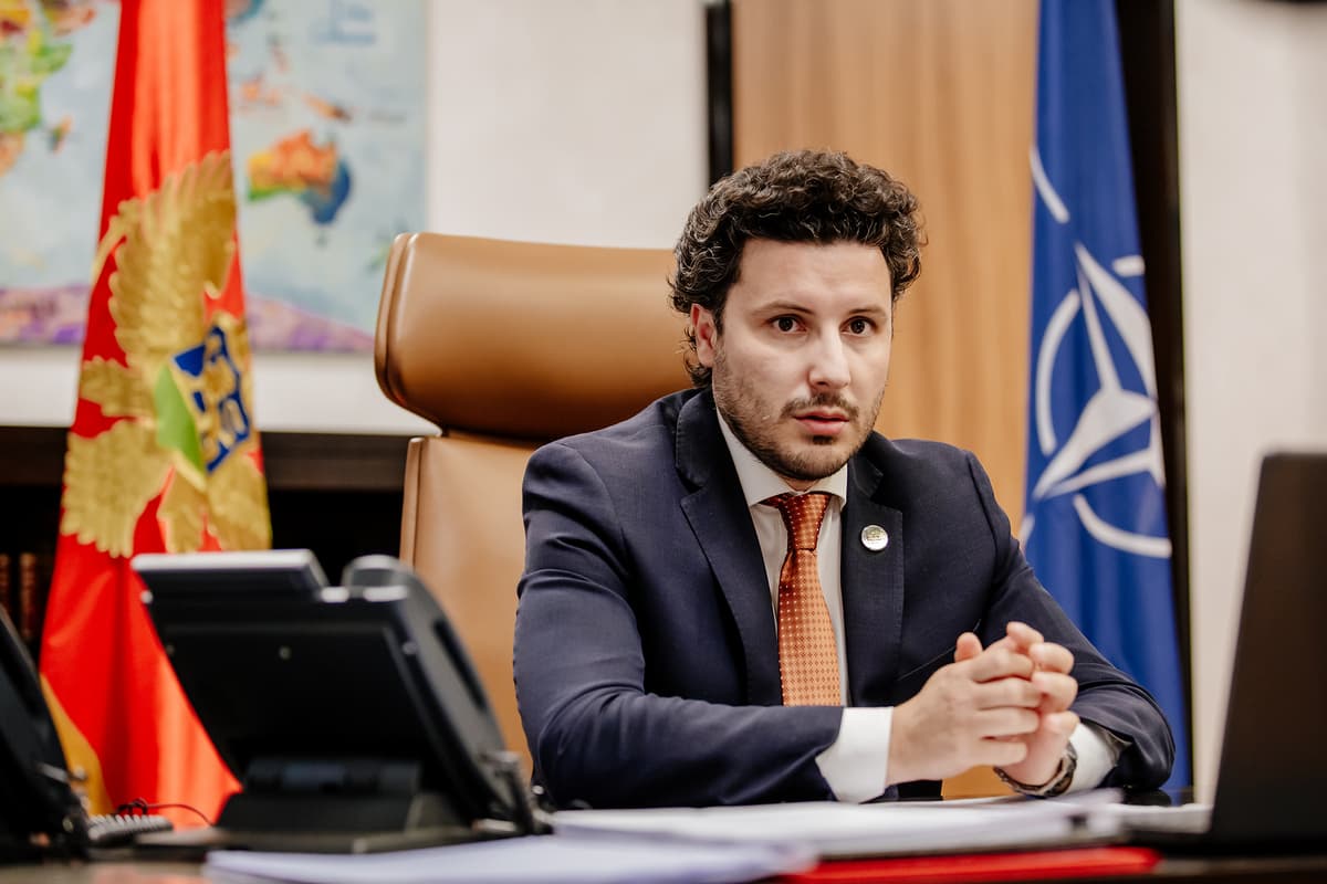 Abazoviq: Jam për zgjedhje, por ndërprerja e mandatit të parlamentit, u takon deputetëve, jo presidentit