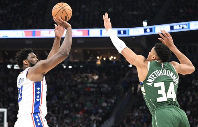 76ers ndalin serinë pozitive të Bucks (VIDEO)