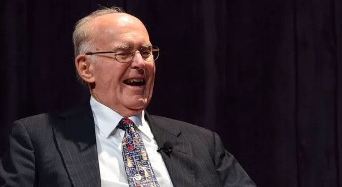 Vdes Gordon Moore, bashkëthemeluesi i kompanisë Intel