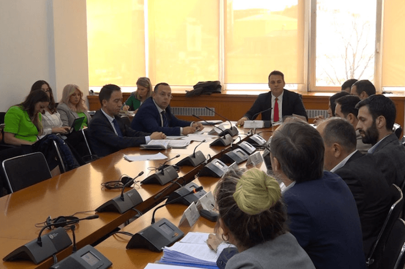 Propozohet që procesi për zgjedhjen e guvernatorit të BQK-së të kthehet në pikën zero
