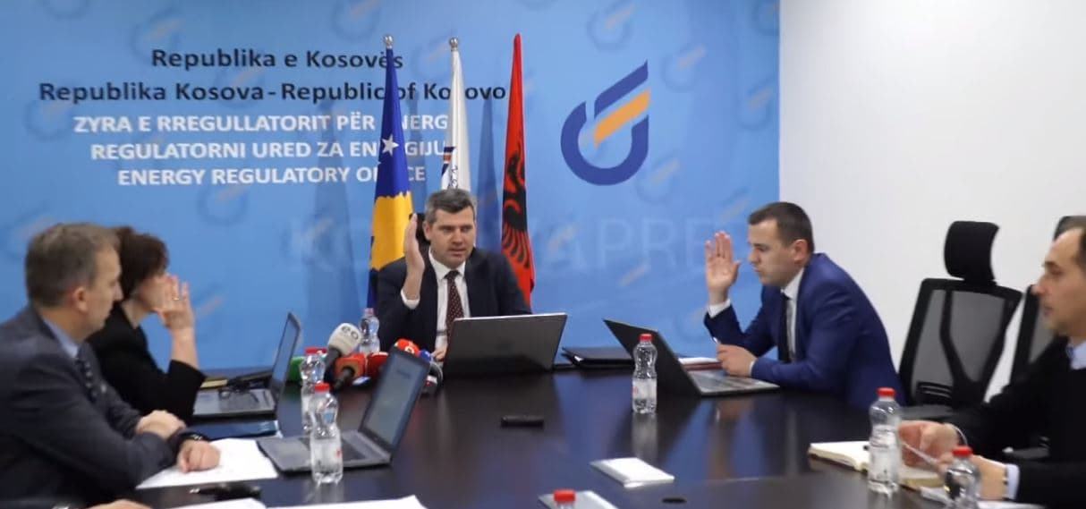 ZRrE-ja aprovon rritjen e çmimit të rrymës për 15 për qind