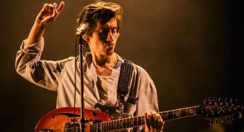 Arctic Monkeys, Guns N'Roses dhe Elton John janë yjet e Glastonbury sivjet