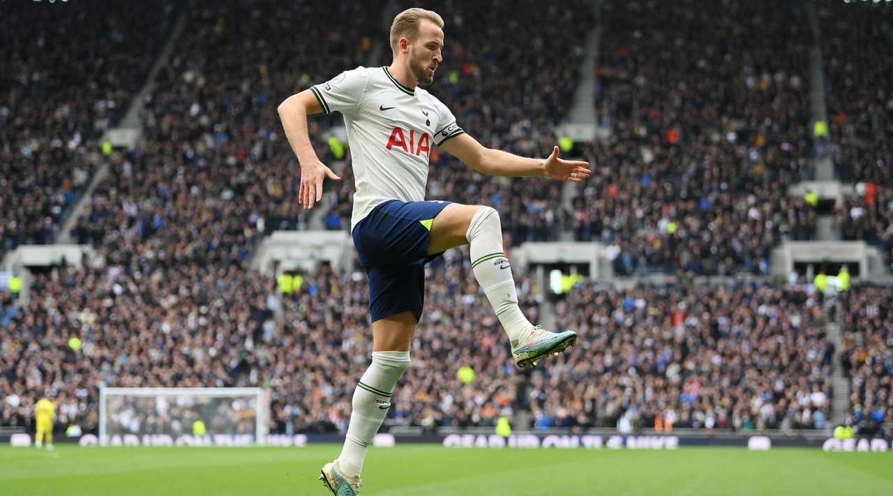 Tottenhami e përforcon vendin e katërt