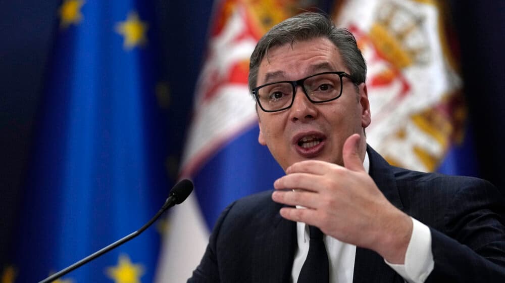 Në Serbi sot mbahen zgjedhjet parlamentare dhe lokale