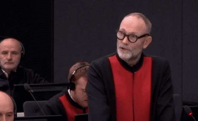 Avokati Emmerson tregon se si një dëshmitar ia huqi me Kadri Veselin (VIDEO)