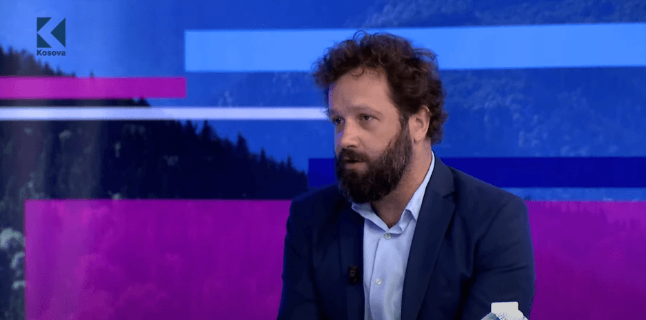 "First Time: Kosovo" me regji nga Idro Seferi vjen sonte në Kino "Armata" (VIDEO)