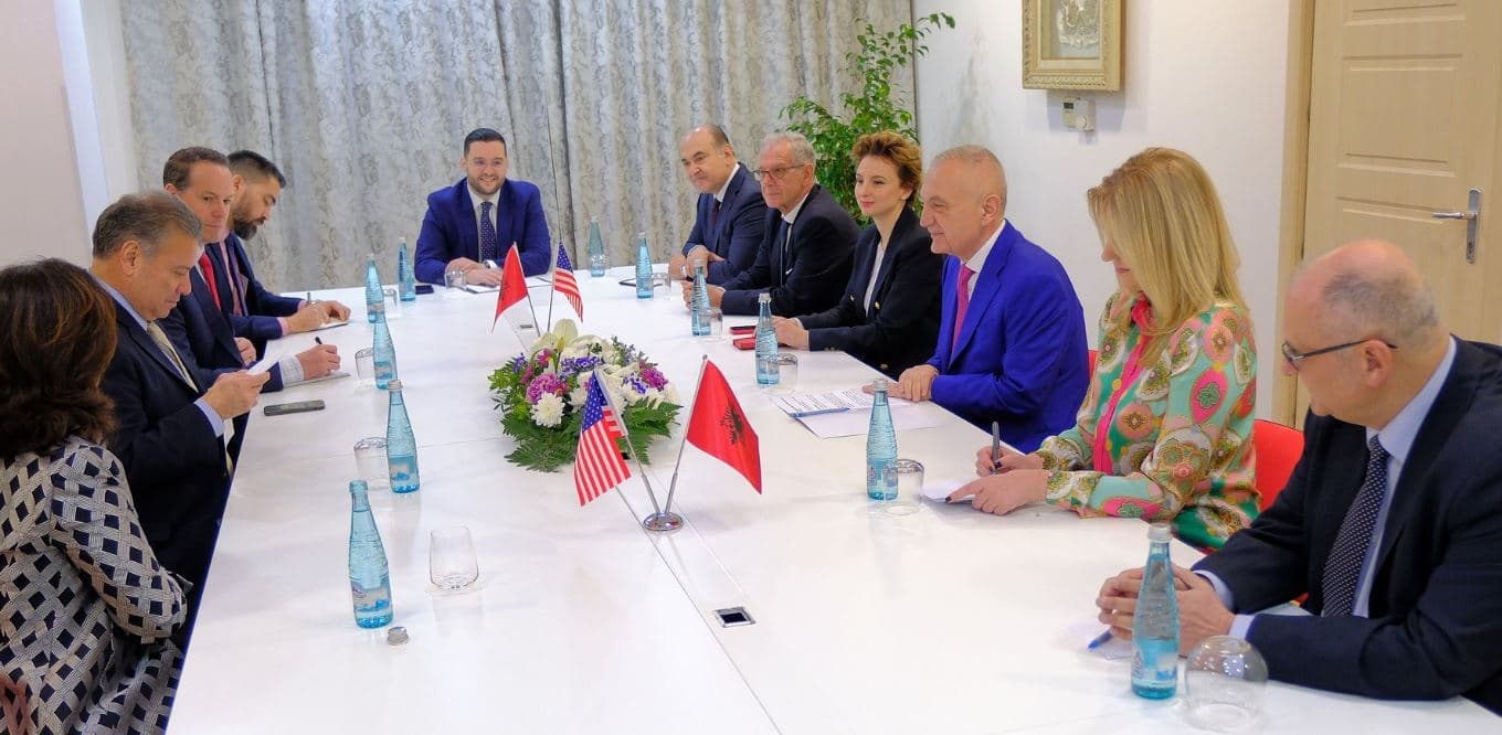 Meta, Escobarit: Angazhimi i ShBA-së garanton përfundimin e suksesshëm të dialogut Kosovë - Serbi