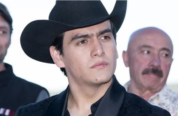 Vdiq në moshën 27-vjeçare muzikanti meksikan Julián Figueroa