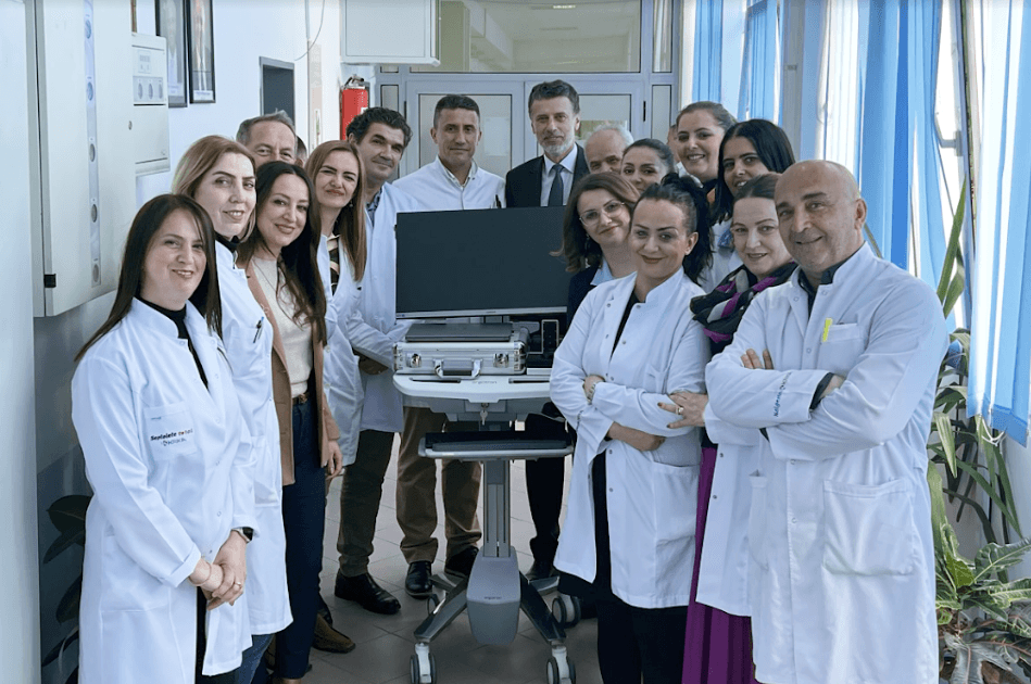 NLB Banka dhuron pajisje mjekësore në Klinikën e Pediatrisë dhe Klinikën e Reumatologjisë