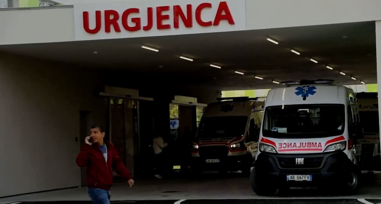 Vdes 60-vjeçari në Durrës, bie nga lartësia pasi ishte duke e rregulluar një antenë