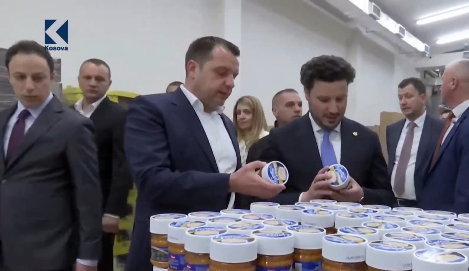 Vizita e Dritan Abazoviqit në gjigantin Devolli Corporation (VIDEO)