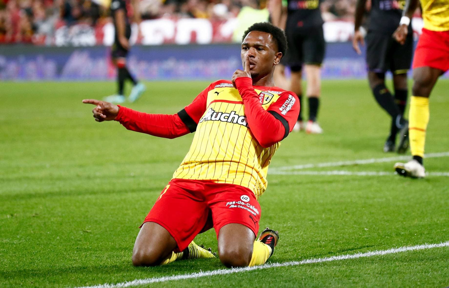 Lens mund ta rrezikoj seriozisht Parisin