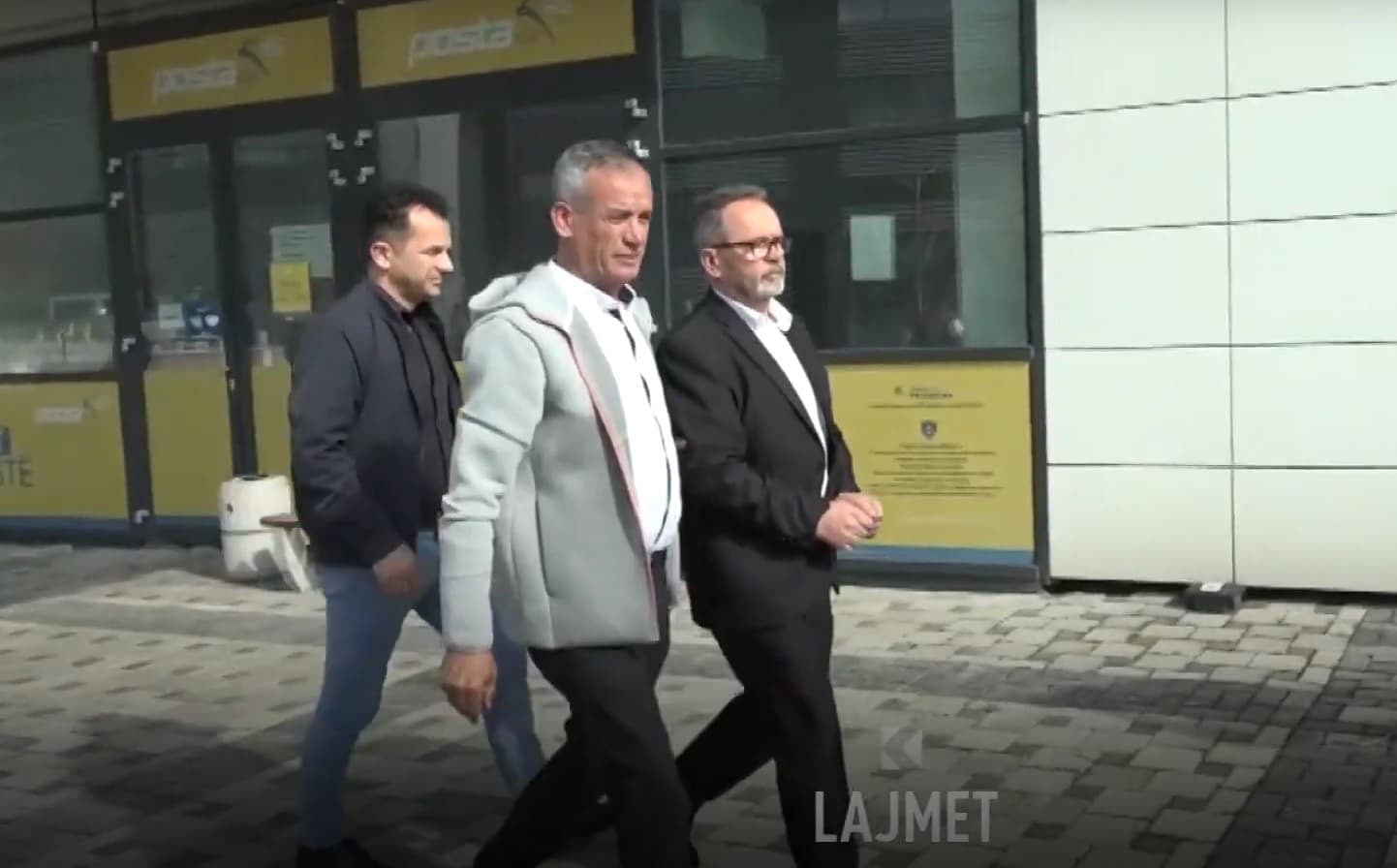 Avokati kërkon lirim të kryeshefit të KEK-ut: Prokuroria nuk ka prova (VIDEO)