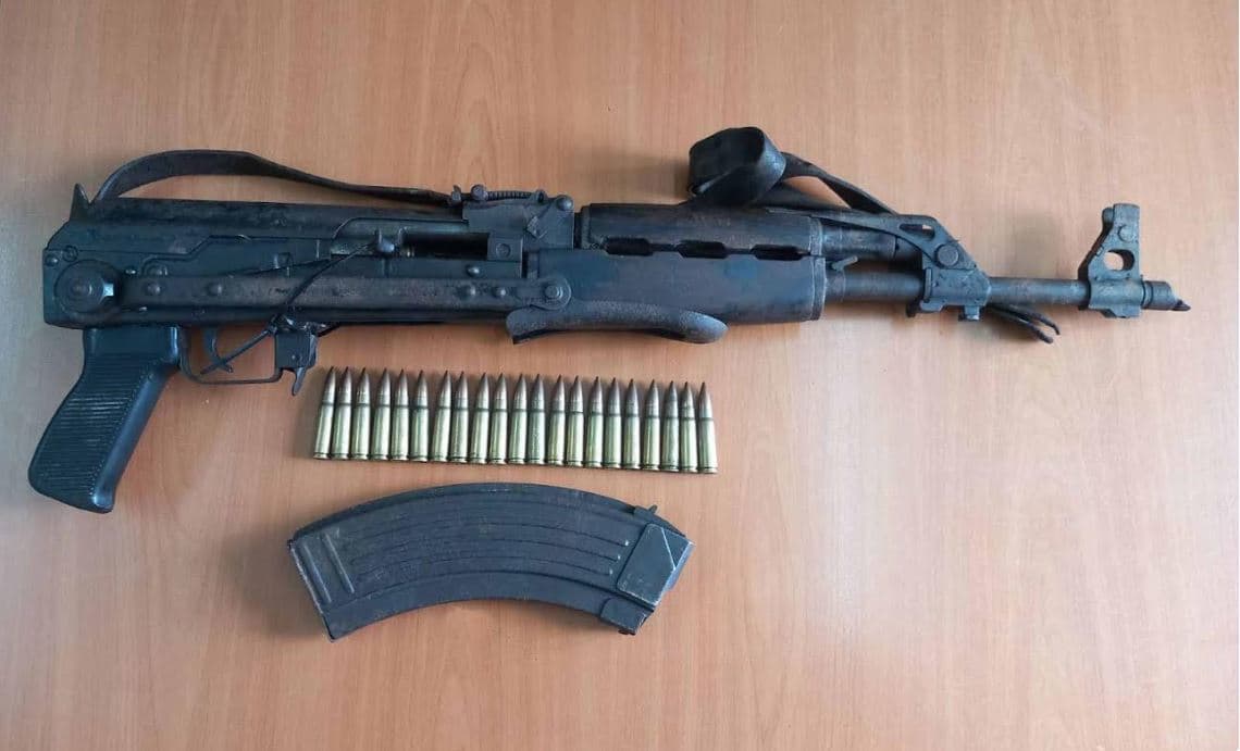Gjilan, arrestohet një person dhe i konfiskohen dy armë zjarri