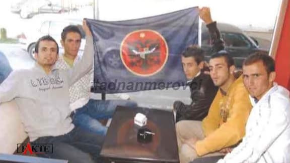 Hasallari tregon si e mbrojtën elez-hanasit presidentin Rugova nga disa policë serbë (VIDEO)