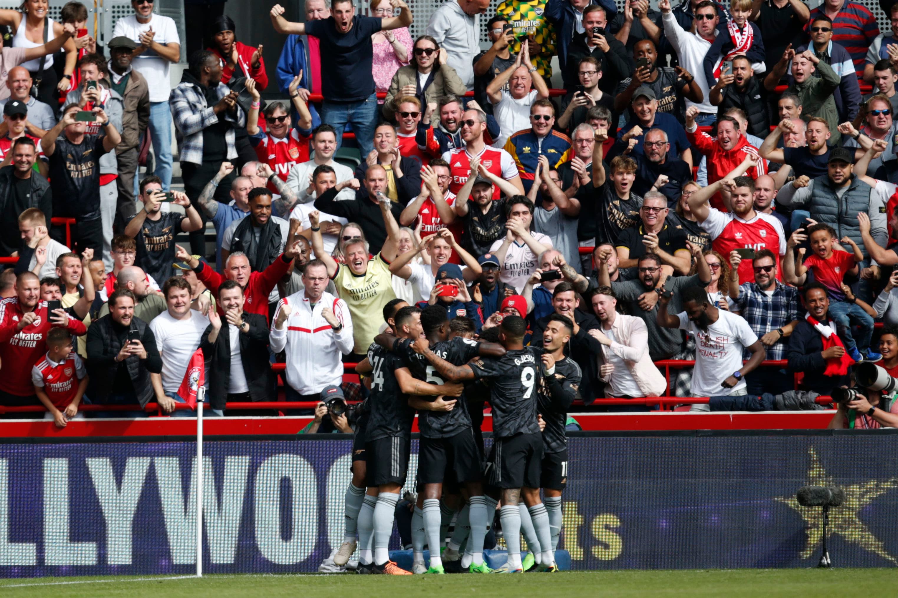 Brendford e barazon rekordin 84 vjeçar