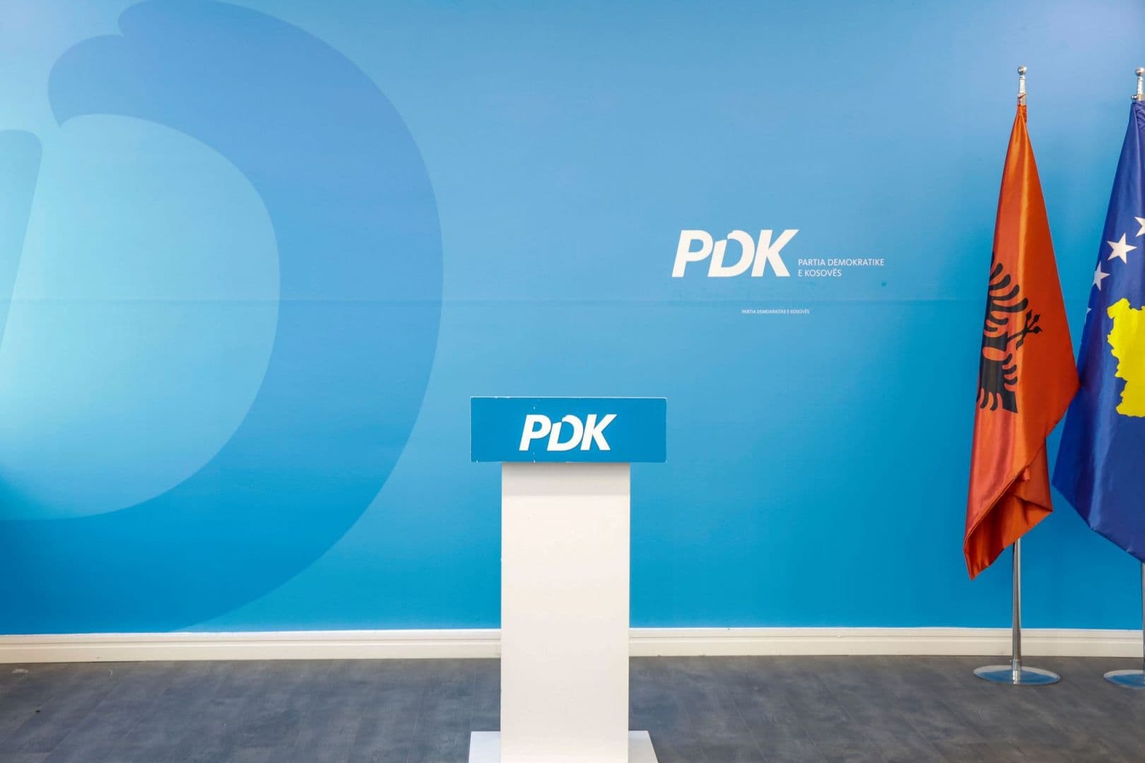 PDK i reagon Muratit rreth investimeve kapitale: Manipulim i paskrupullt
