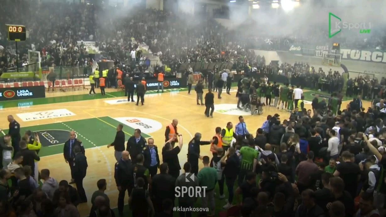 Elektrizohet palestra “Minatori” pas fitores së Trepçës kundër Pejës (VIDEO)