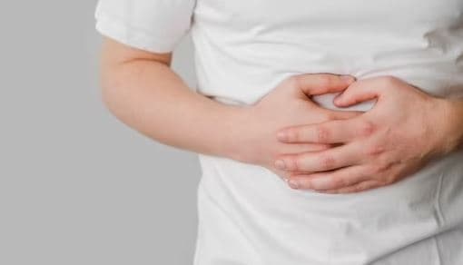 Simptomat e hershme të kancerit të zorrëve që nuk duhen injoruar